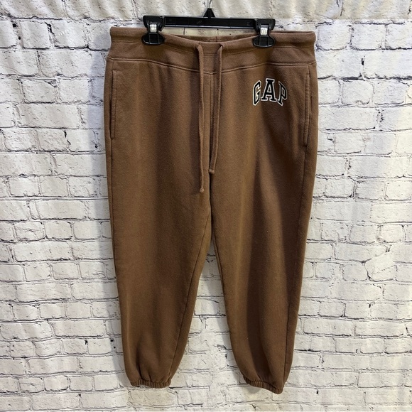 GAP Mens Heritage Logo Tapered Leg Jogger Light/Med Brown Size Small - Picture 1 of 9